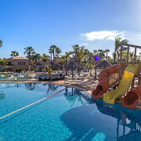 Family Apartment With Pool View - Oasis Duna Resort Corralejo Extérieur photo